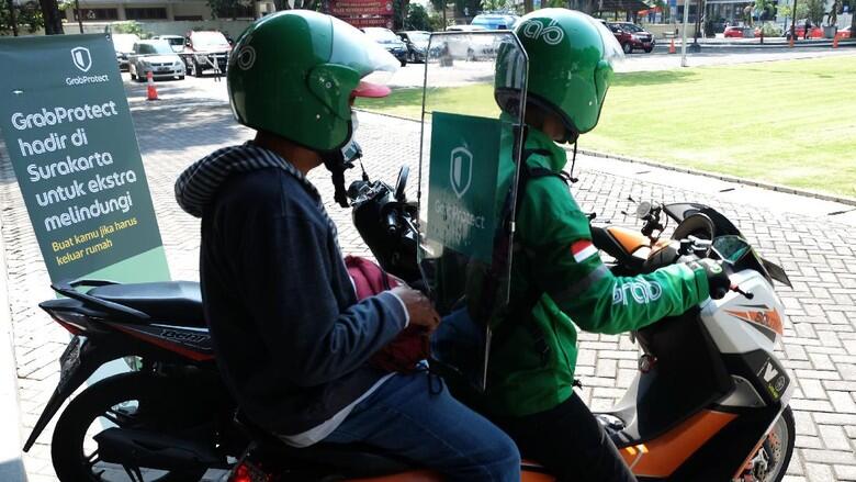 Naik Ojol Bawa Helm Sendiri, Please Deh Jangan Beli yang Rp 60 Ribuan