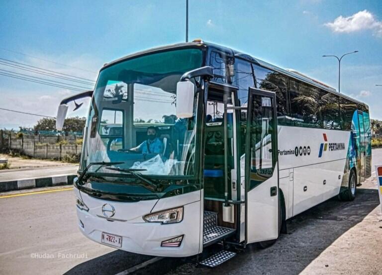 Avante H7 Single Glass : Penawar Rindu Para Penumpang Bus Yang Suka Duduk Didepan