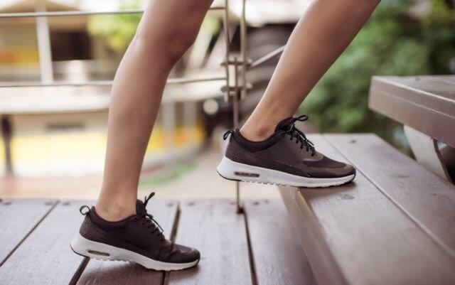 Berikut Konversi Ukuran Sepatu Antarnegara dan Cara Mengukurnya yang Benar!