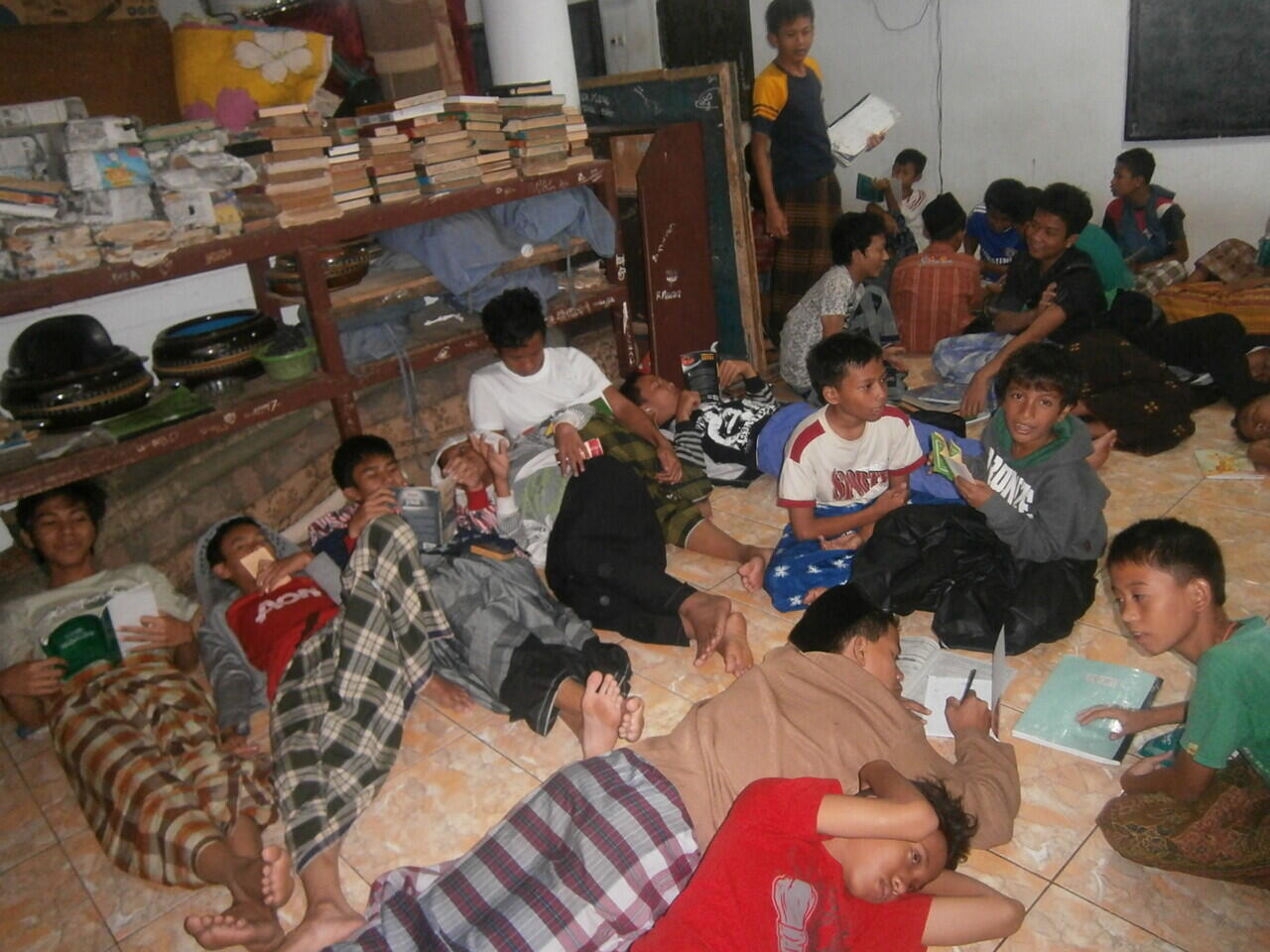 Tak Bijak Kyai Buka Pesantren di Tengah Pandemi