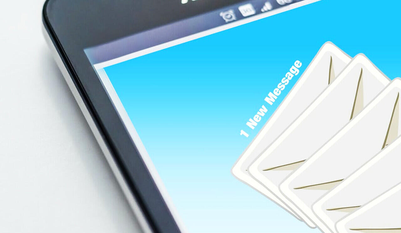 How Knowing What SMS Server Is Influences Your Choice