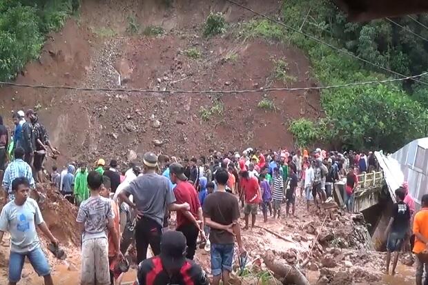 1 Korban Ditemukan Tertimbun Longsor di Jeneponto, 3 Orang Masih Hilang
