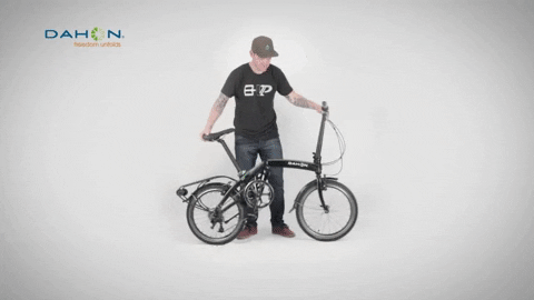 Yuk Kenali Lebih Jauh Tentang Sepeda Brompton dan Etika dalam Bersepeda!