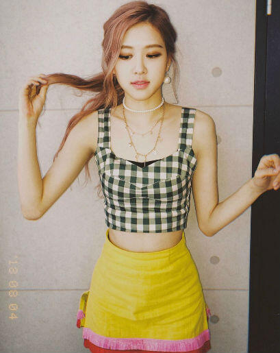 9 Ide Mix And Match Plaid Outfit Ala BLACKPINK, Anti Mati Gaya!
