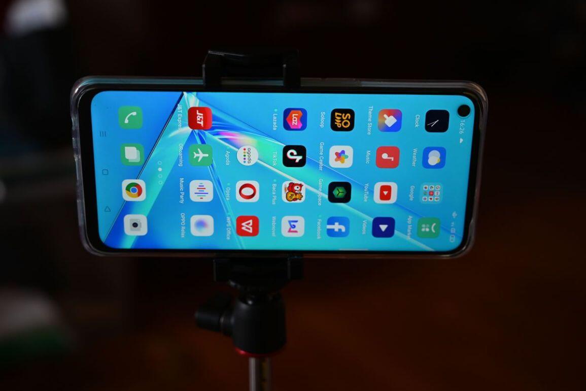 Review OPPO A52