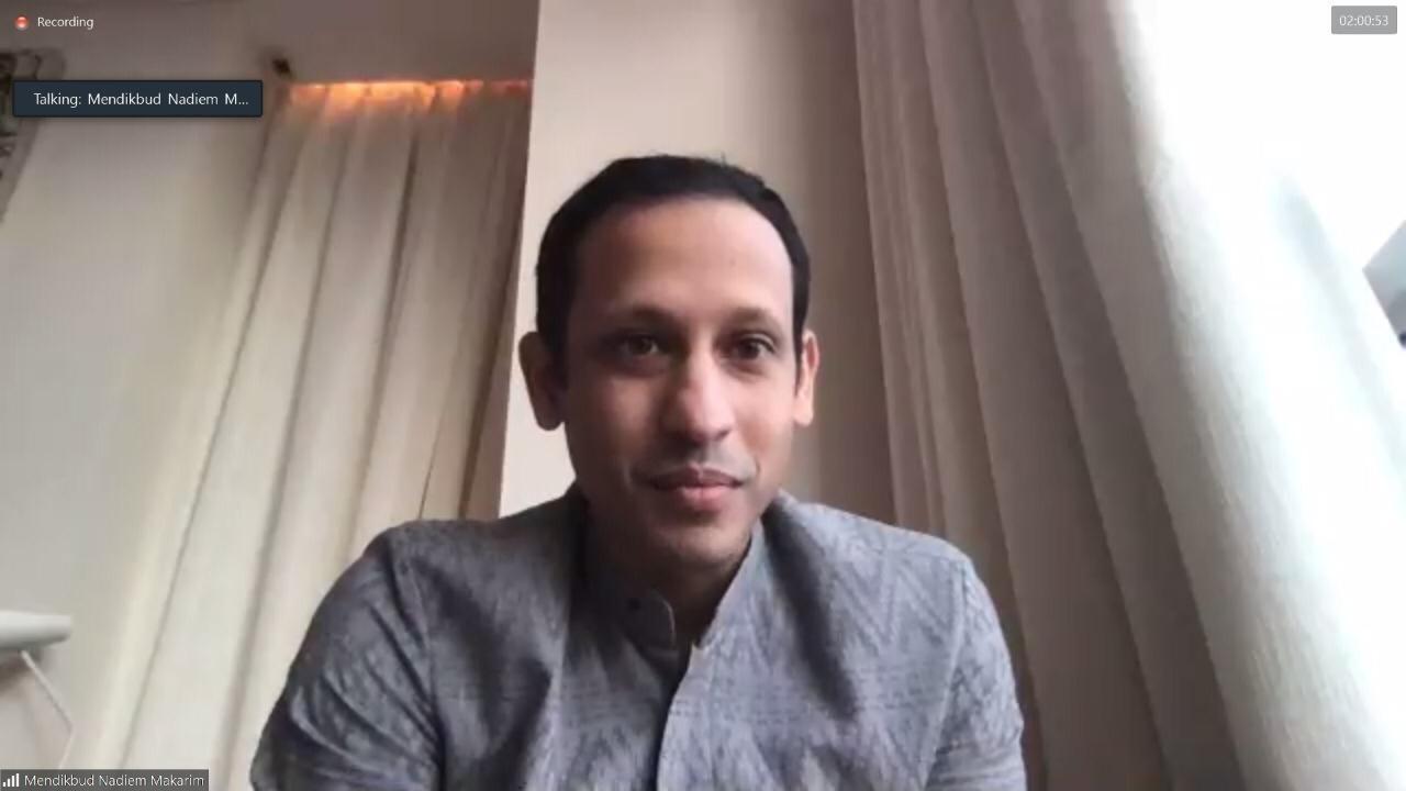 TIDAK MENGELUH SUDAH 3 BULAN