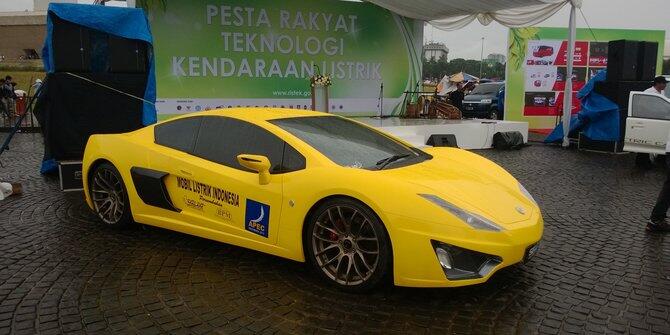 Pemerintah Jokowi Putuskan Tetap Lanjutkan Proyek Mobil Listrik Nasional