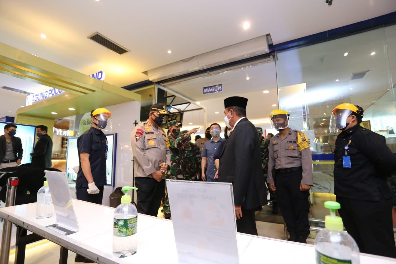 Menyongsong New Normal , Kapolda Sumut Cek Pasar Modern