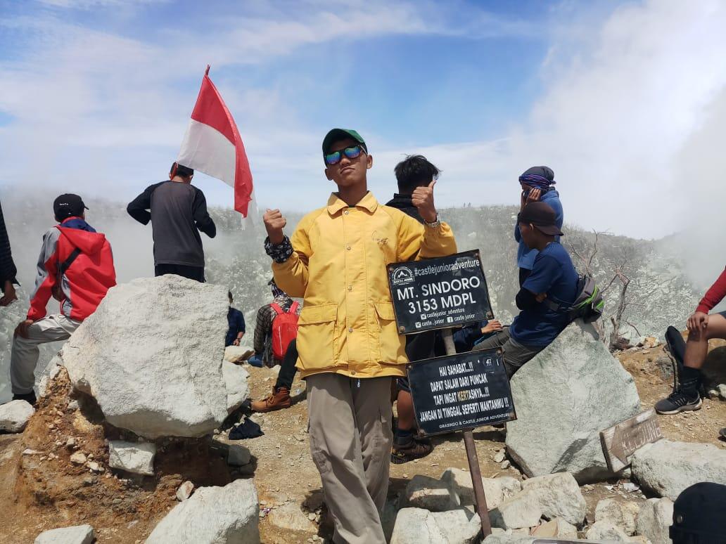 BUDGET SEDIKIT.TAPI TEKAD BANGKIT DI GUNUNG SINDORO