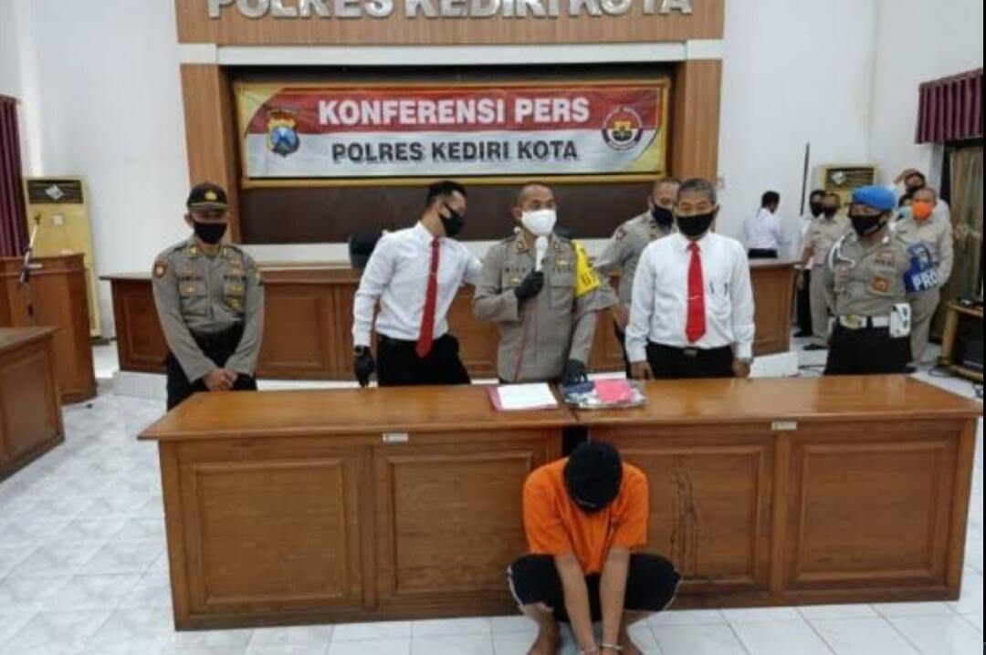 Kebejatan Seorang Ayah Tiri Menjadikan Budak Seks Anaknya Yang Berusia 12 Tahun