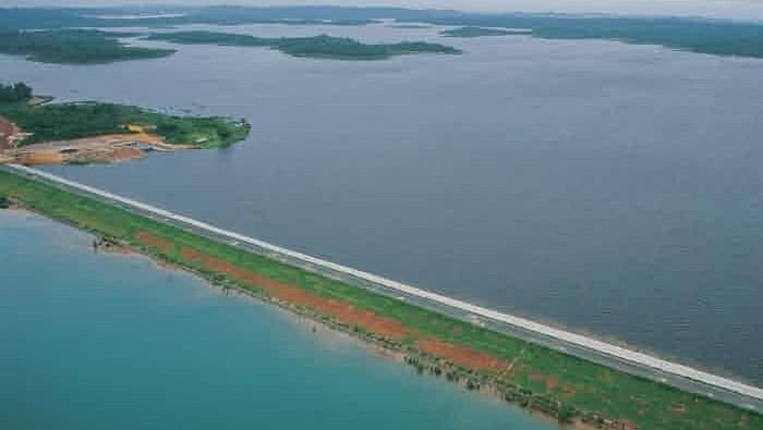 &#91;Coc Reg. Batam&#93; KIsah Bapak Pembangunan Yang Mengubah Hutan Menjadi Kota Industri