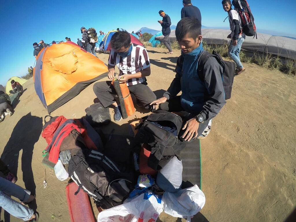 Pendakian pertama ke gunung Andong by GMBL_NAKED