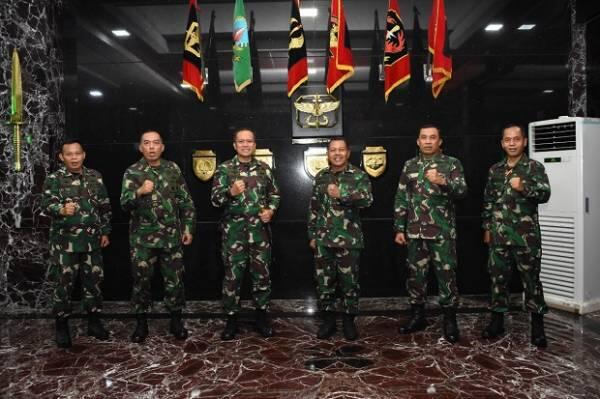 Danjen Kopassus Bersama Aslat KSAD Bahas Latihan Kesiapan Tugas Operasi