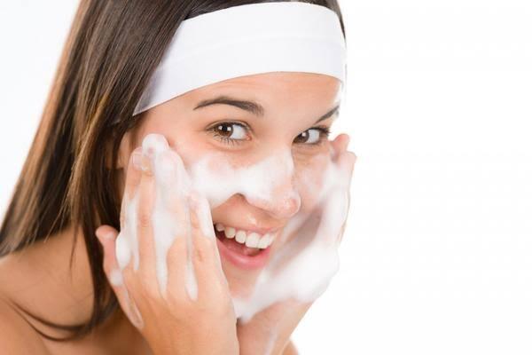 Jangan Asal Cuci Muka, Jika Tak Ingin Skincaremu Sia-Sia