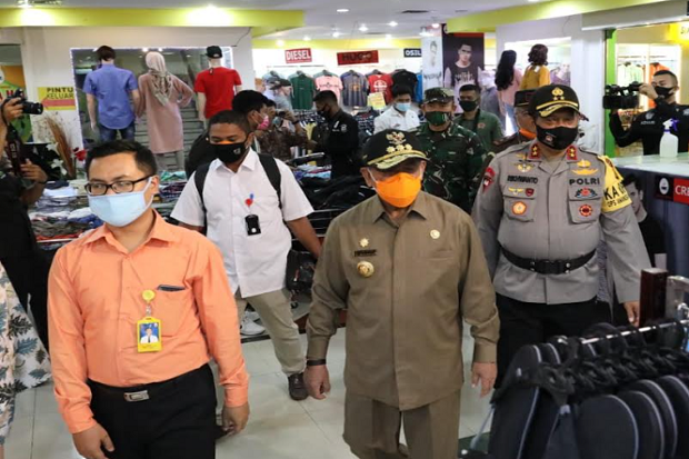 Gubernur - Kapolda Pantau Aktivitas Perekonomian Maluku Utara