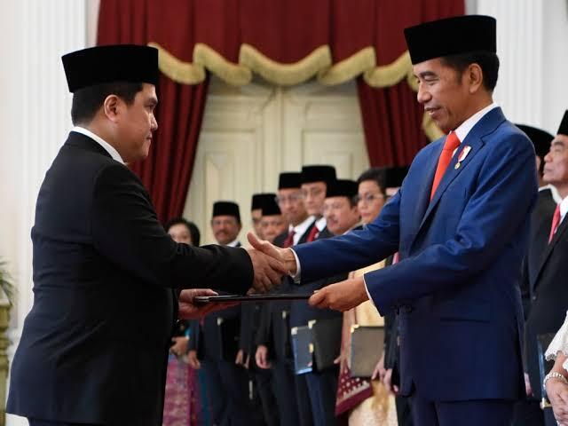 Denny Siregar: Restu Jokowi untuk Erick Thohir