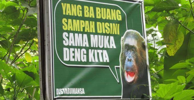Ngakak, 6 Spanduk Doa dan Peringatan Paling Sadis Bagi yang Buang Sampah Sembarangan