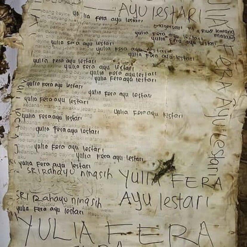 CINTA DITOLAK, DUKUN NGEJOB