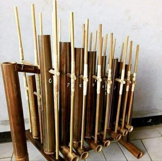 pengrajin angklung jogja