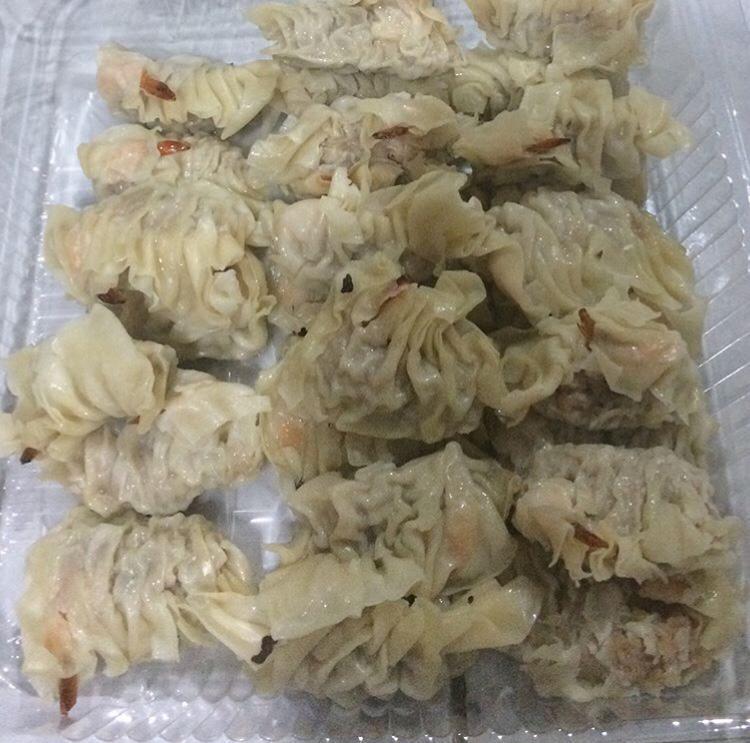 Jualan Dimsum dan Paru Aceh