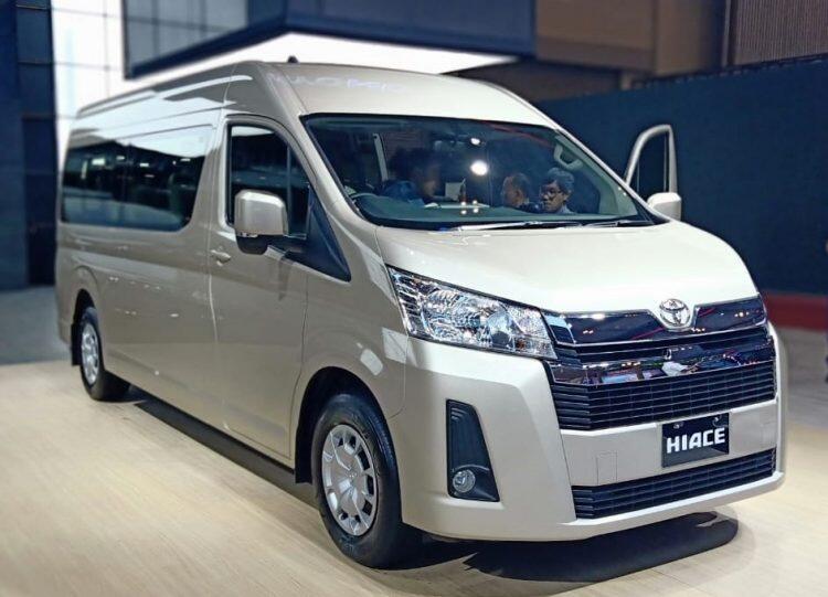 Isuzu Elf, 'Si Raja Mobil Travel'