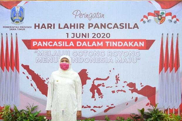Jokowi Ultah, Khofifah: Semoga Diberi Kekuatan Bawa Kejayaan Indonesia