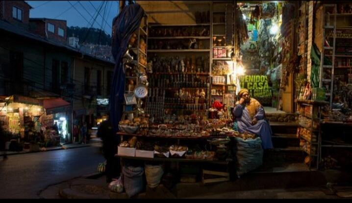 Pasar Yang Bikin Merinding Ini Ada Di Bolivia, Benarkah?!