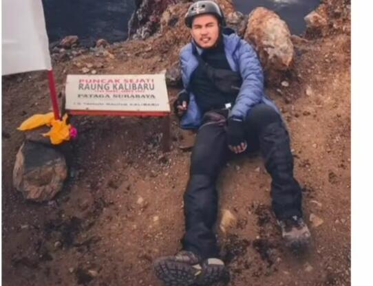 Kisah Haru Pendaki Gunung Phobia Ketinggian, Ini Alasannya Bisa Sampai puncak!