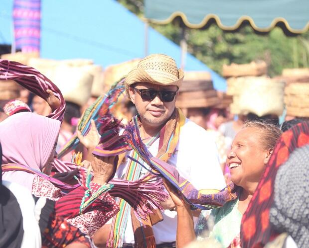 Bupati Lembata Pastikan Pasar Tradisional Barter Wulandoni Ikut Lomba Inovasi Daerah