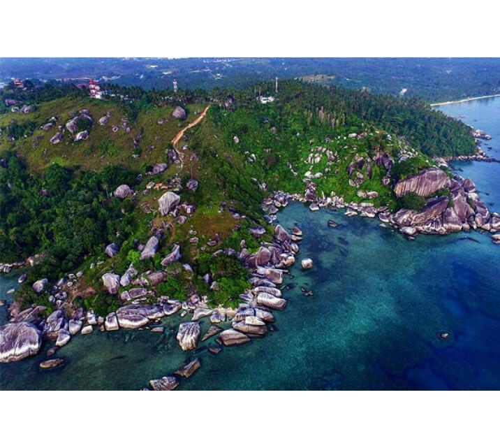 &#91;COC Reg. Kepulauan Riau&#93; Batu Sindu, Pesona Pantai Megalitikum Eksotis Di Natuna