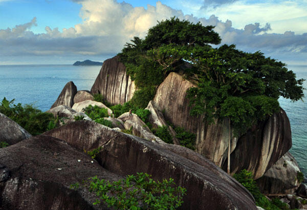 &#91;COC Reg. Kepulauan Riau&#93; Batu Sindu, Pesona Pantai Megalitikum Eksotis Di Natuna