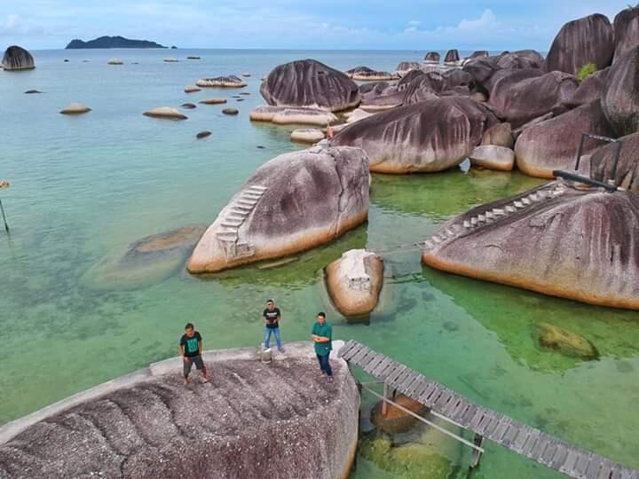 &#91;COC Reg. Kepulauan Riau&#93; Batu Sindu, Pesona Pantai Megalitikum Eksotis Di Natuna