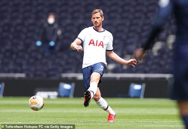 Jan Vertonghen Jadi Pelampiasan Jika AS Roma Gagal Dapatkan Chris Smalling