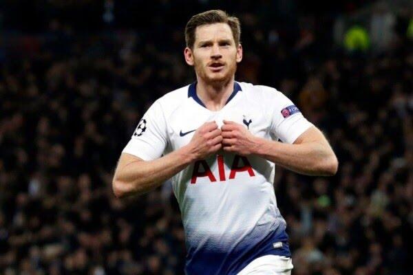 Jan Vertonghen Jadi Pelampiasan Jika AS Roma Gagal Dapatkan Chris Smalling