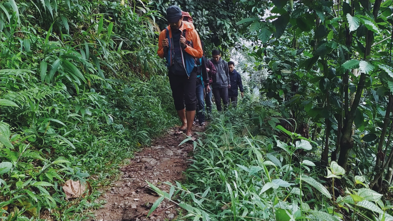 &#91;Jurnal&#93; Trekking CURUG CILEAT, Subang