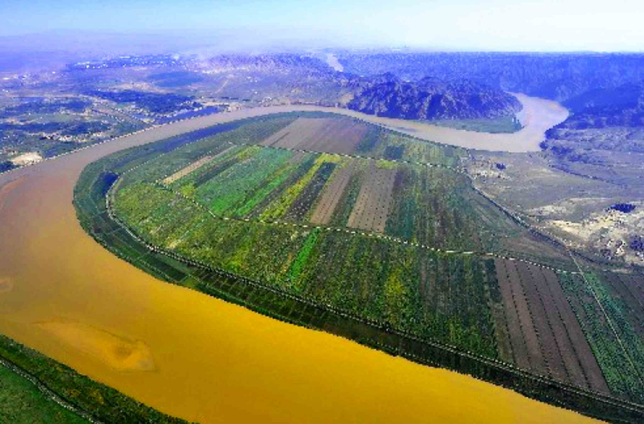 Menakjubkan! 7 Sungai Berwarna Unik Di Dunia, Salah Satunya Ada Di indonesia