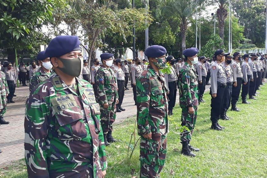 Persiapan Kunjungan RI 1, Lanal Banyuwangi Laksanakan Apel Gelar Pasukan Pam VVIP