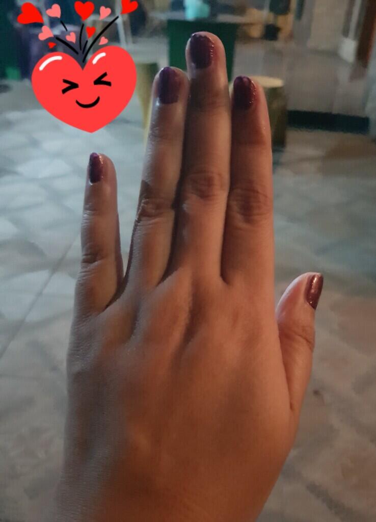 Hand Spa dan Nail.Polish