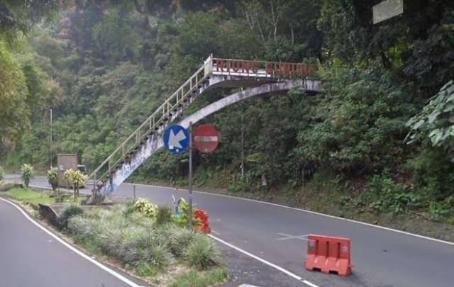 Ternyata Ini Kisah Dibalik Misteri Jembatan Riung Gunung Di Puncak &#91;Masuk Gan&#93;
