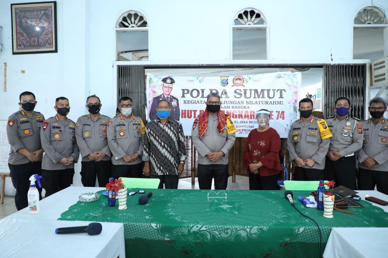 Kapolda Sumut Silaturrahmi Kunjungi Rumah Purnawirawan Polri