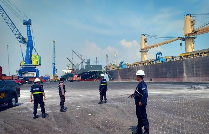 Inilah Alasan Logis Mengapa Orang Pelabuhan Berwatak Keras