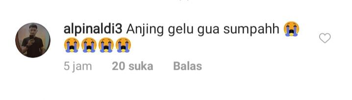 Heboh Bocah Main Game Bareng Ular Phyton Raksasa, Epic Banget! Gak Takut Ular Khilaf?
