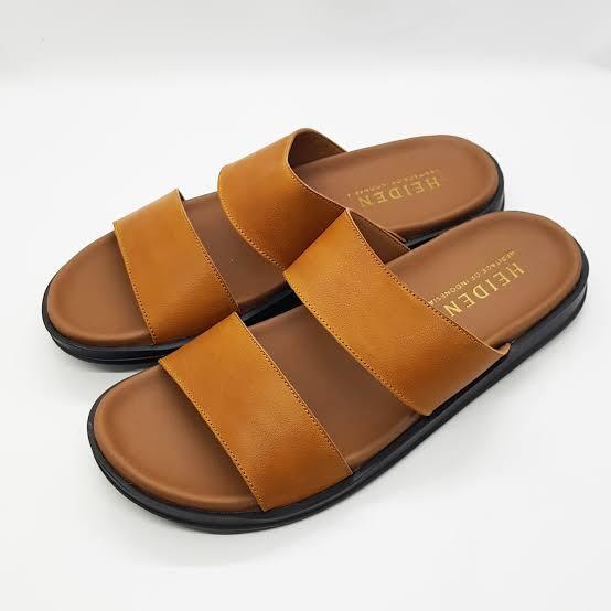 Sandal kulit yang paling recommended berdasarkan Young Sandals. Apa aja sih?