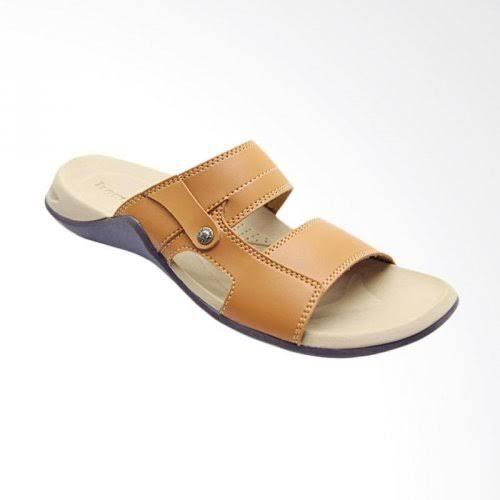 Sandal kulit yang paling recommended berdasarkan Young Sandals. Apa aja sih?