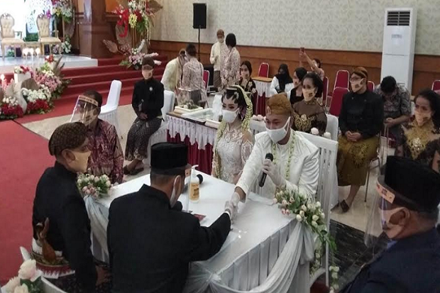 New Normal, Pesta Pernikahan dengan Keunikan Virtual Photo Online