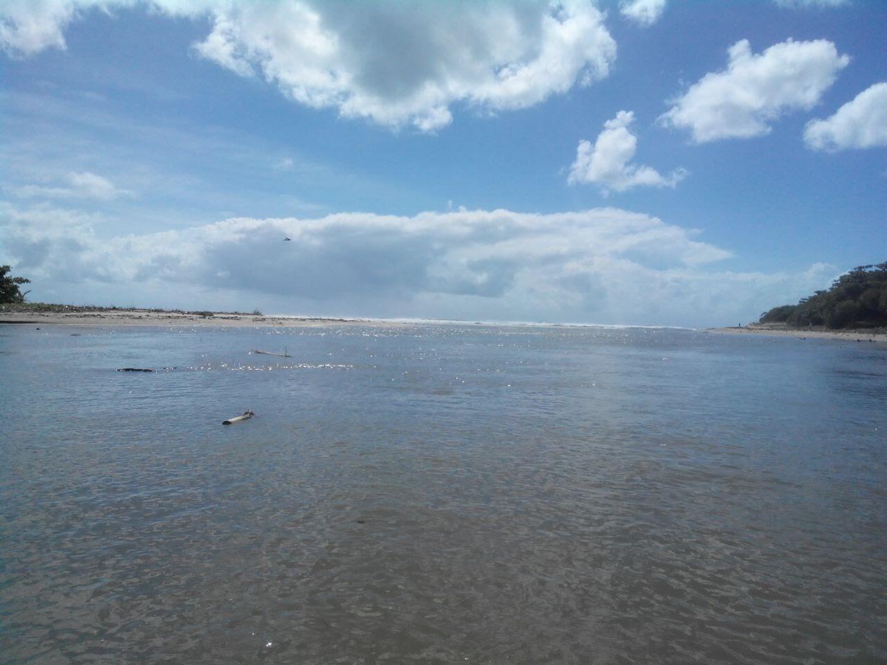 Pantai Minajaya, Surga Tersembunyi Di Ujung Sukabumi