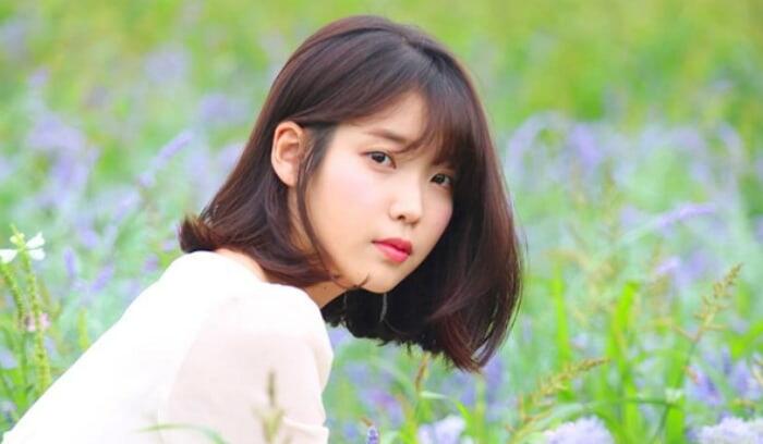 IU Bikin Penggemar Khawatir Usai Unggah Foto Soal Makanannya
