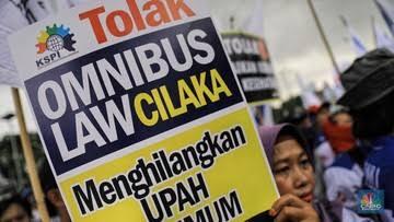 Corona Masuk DPR, Omnibus Law Jalan Terus

