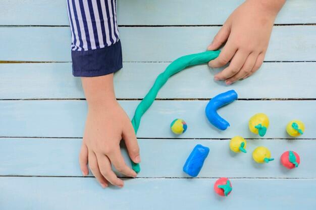 Buat Sendiri Playdough-mu, Mainan Ramah Anak yang Kaya Manfaat!