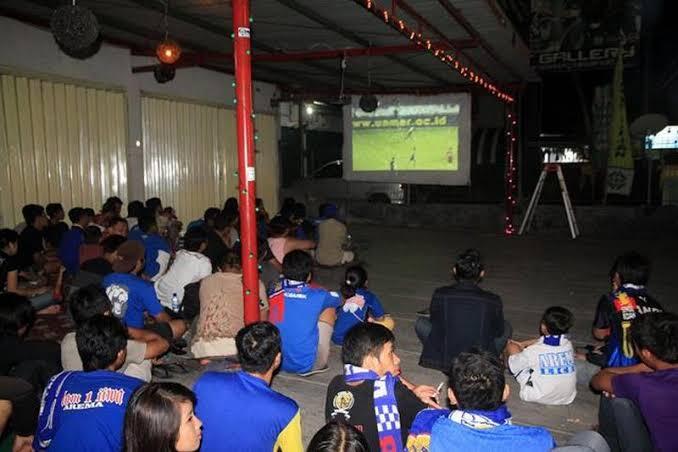 Bahagianya, Antusias Banget AREMA ku Lanjut Kompetisi Lagi !